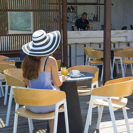 Ionian Eye Design & Mesongí