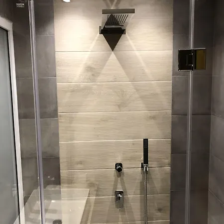 Ionian Eye Design & * Mesongí