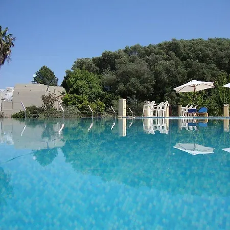 Ionian Eye Design Studios&spa Mesongí