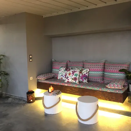 Ionian Eye Design & *