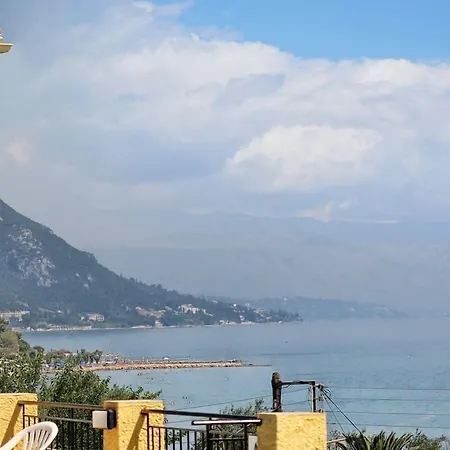Ionian Eye Design Studios&spa Mesongí